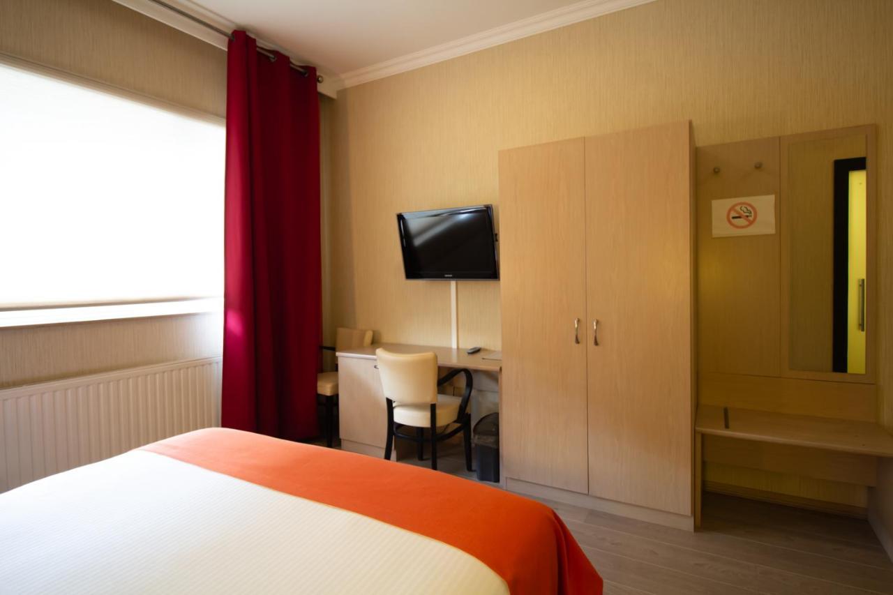 Hotel Taormina Brussels Airport ซาเวนเตม ภายนอก รูปภาพ